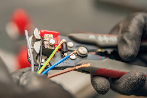 Best Ceiling Fan Installation Electrician  in North Lima, OH
